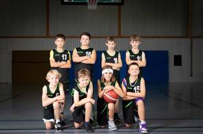 U 12 M Red