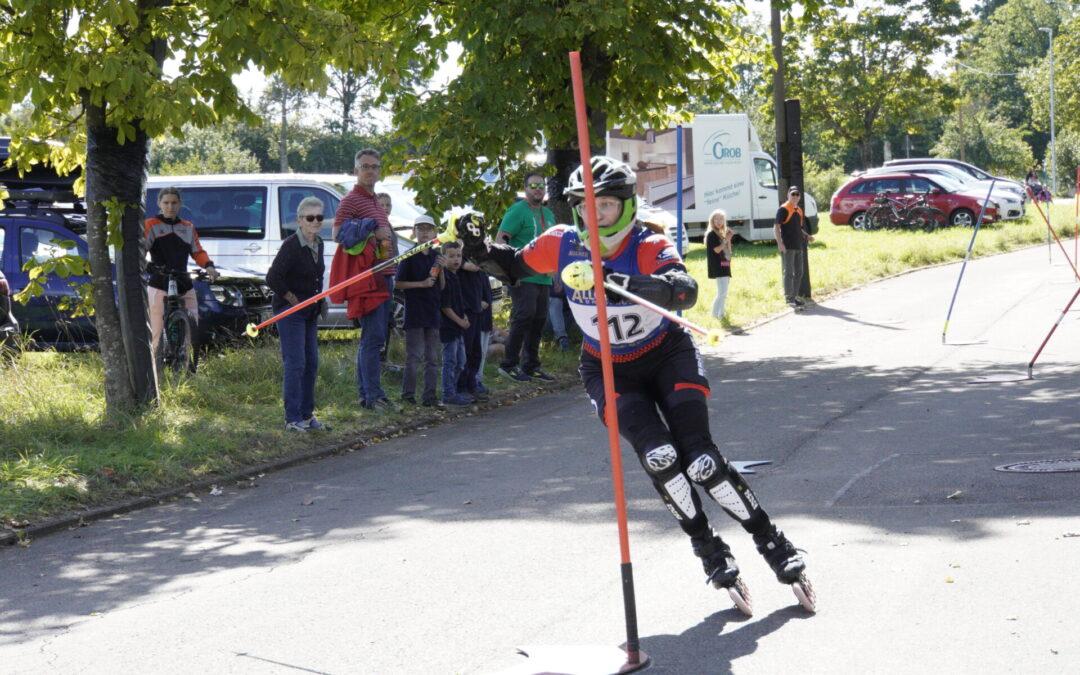 Deutsche Meisterschaft Inline-Alpin Slalom in Steinenbronn und Laura Durst wird deutsche Juniorenmeisterin