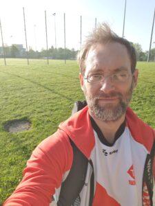 Eike auf dem morgendlichen Weg in die Sporthalle